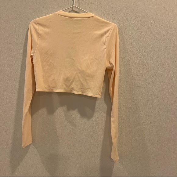 More to Come Serena Twist Front Top - Picture 5 of 8